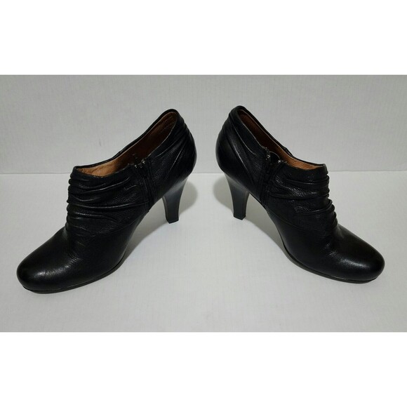 Sofft Womens Florina Leather Ankle Booties 8M Black 3.5" Heel Zipper 1056801 - Picture 2 of 9